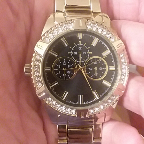 Watch - Picture 2 of 2